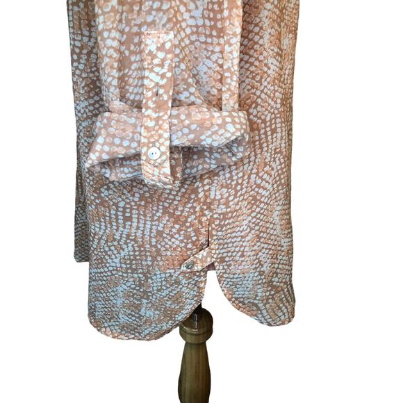 Womens Tunic Blouse Sz M Semi Sheer Peach Animal Print Camisole Roll Tab Sleeves - Picture 4 of 11
